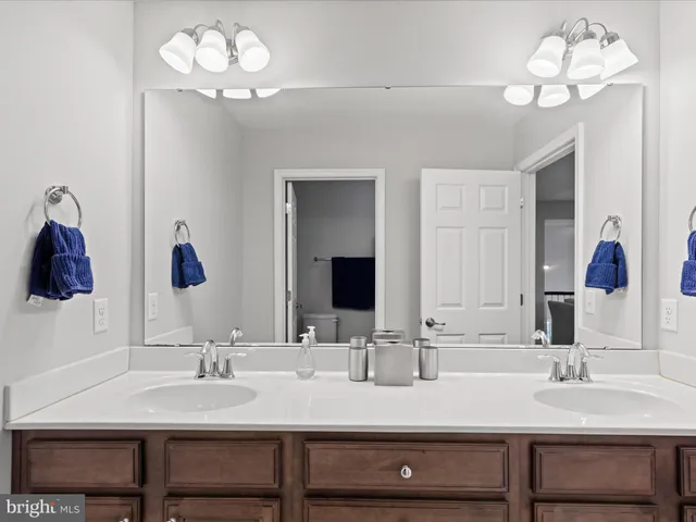 $925,000 | 31207 Whitecap Way, Selbyville, DE 19975