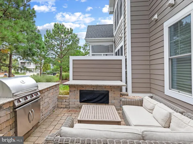 $925,000 | 31207 Whitecap Way, Selbyville, DE 19975