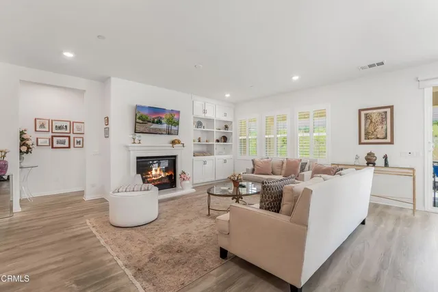 $1,149,990 | 566 Purple Sage Lane, Simi Valley, CA 93065