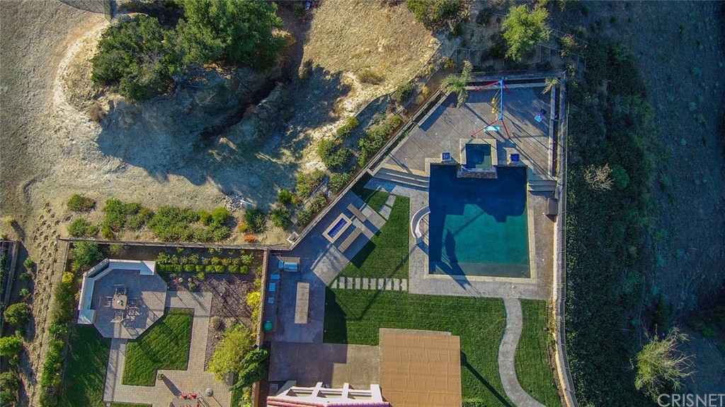 20855 Piazza Way Porter Ranch, CA 91326 - Photo 33 of 38 a sign that is on the side of a building