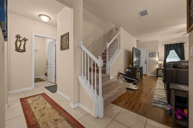 $425,000 | 5128 Grassy Knoll Drive, Tavares, FL 32778