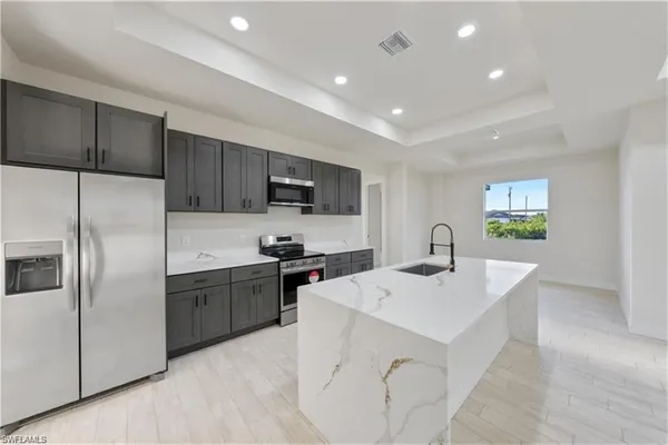 $2,350 | 3008 23rd Street Southwest, Lehigh Acres, FL 33976