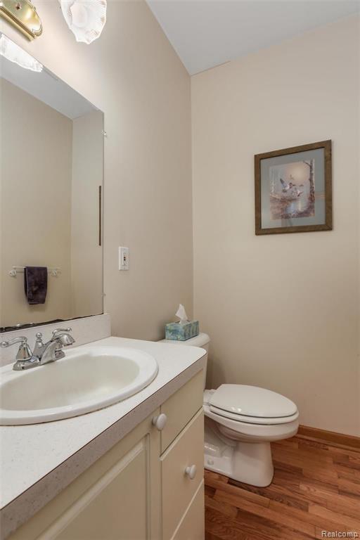 2085 South Hadley Road Ortonville, MI 48462 - Photo 10 of 35