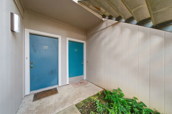 $102,000 | 7900 North Stadium Drive, Unit 59, Houston, TX 77030