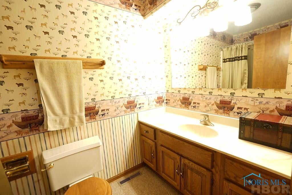 845 Fox Run Road Findlay, OH 45840 - Photo 10 of 16 Photo 10
