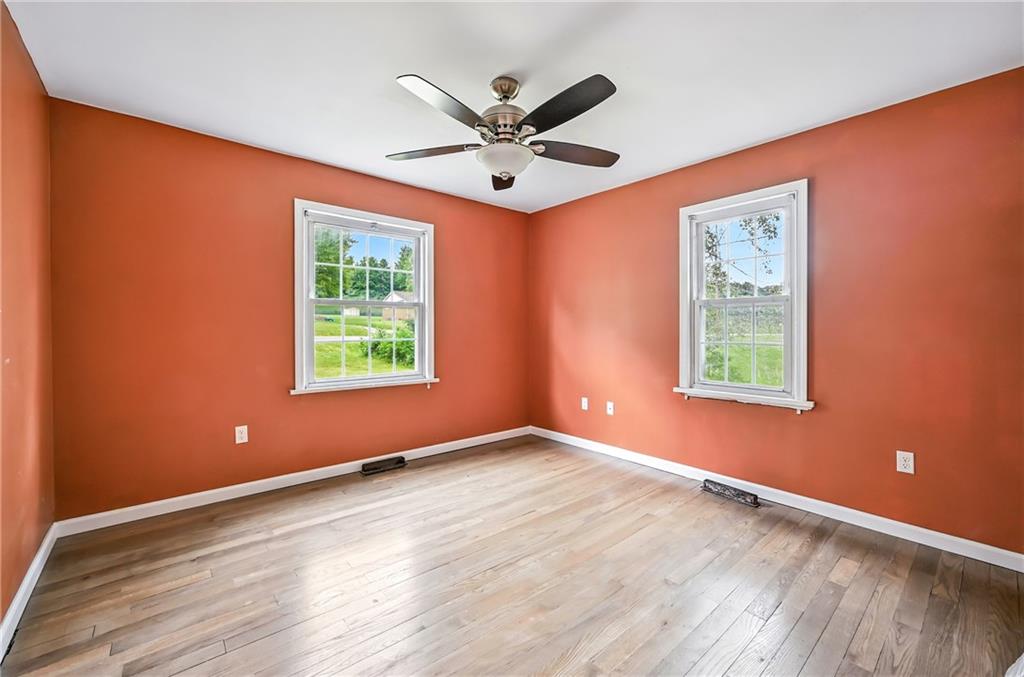 2796 Ivanhoe Road Sharpsville, PA 16150 - Photo 16 of 24 Gallery Image 16