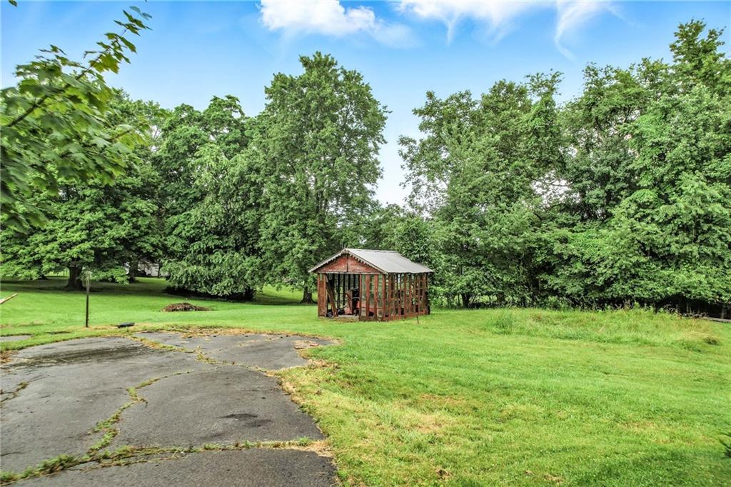 2796 Ivanhoe Road Sharpsville, PA 16150 - Photo 5 of 24 Gallery Image 5