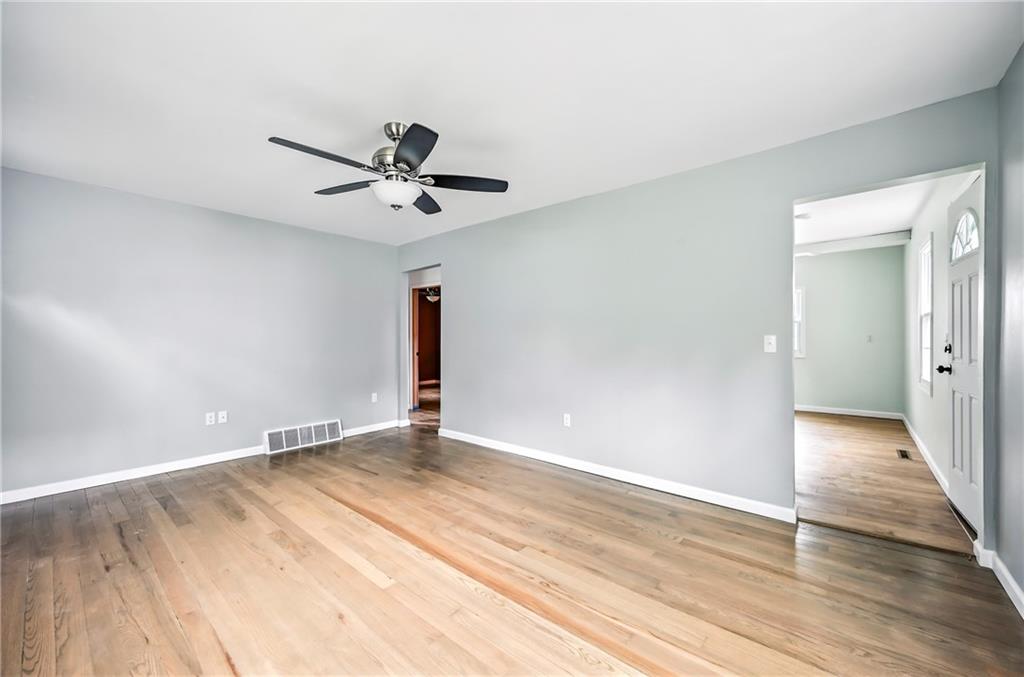 2796 Ivanhoe Road Sharpsville, PA 16150 - Photo 9 of 24 Gallery Image 9