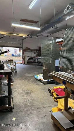 $460,000 | 400 Magnolia Street, Beverly, NJ 08010