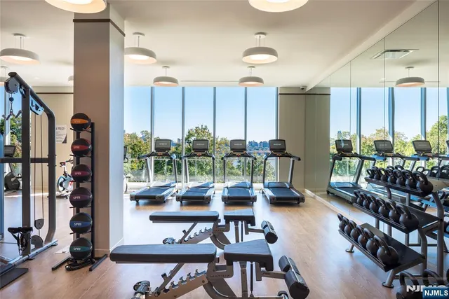 $1,300,000 | 320 Adolphus Avenue, Unit 321, Cliffside Park, NJ 07010