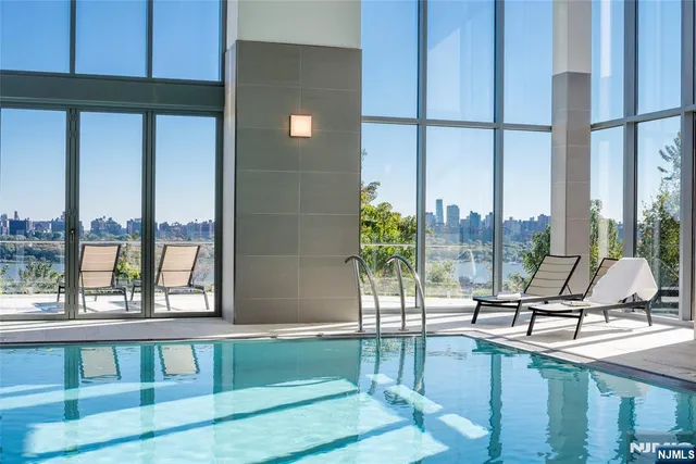 $1,300,000 | 320 Adolphus Avenue, Unit 321, Cliffside Park, NJ 07010