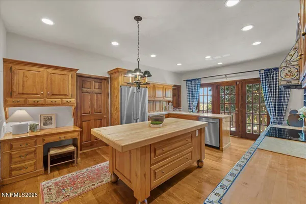 $1,850,000 | 1985 Skyline Boulevard, Reno, NV 89509