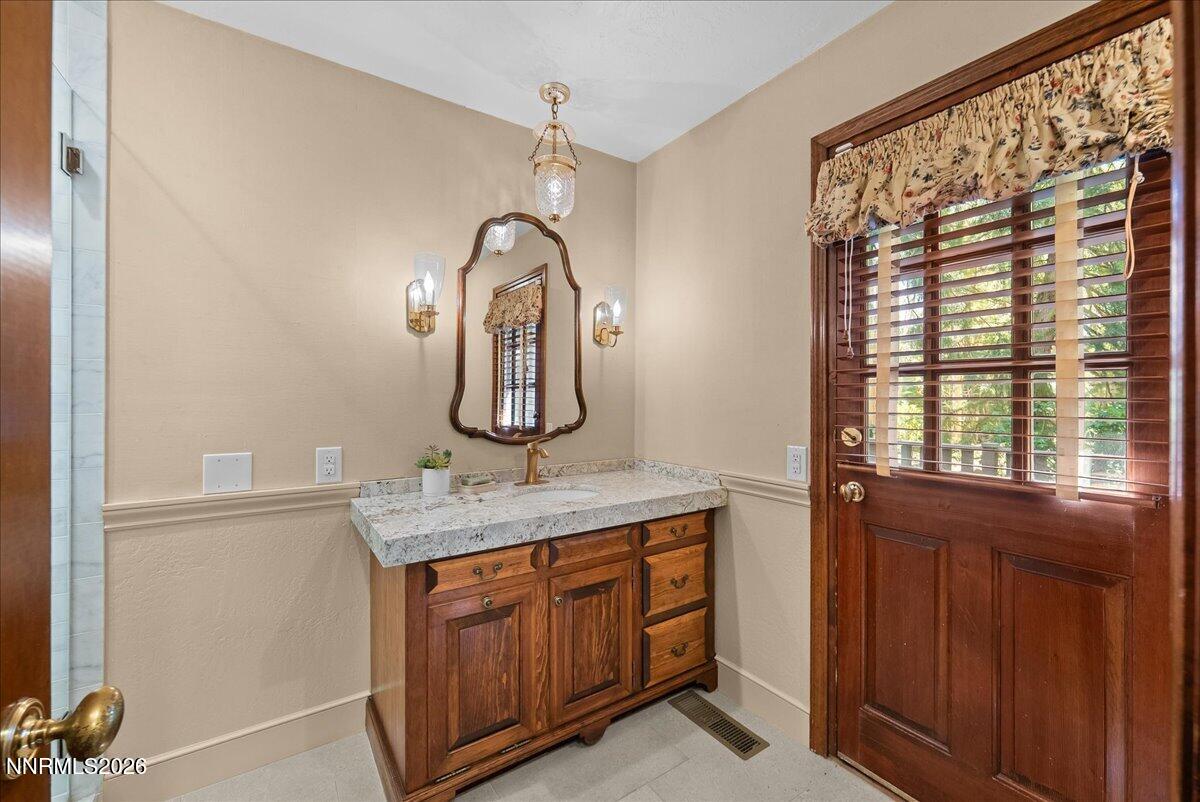 1985 Skyline Boulevard Reno, NV 89509 - Photo 17 of 56 029-1985 Skyline Blvd Reno NV 89509 (84