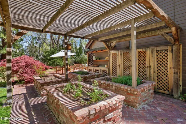 $1,850,000 | 1985 Skyline Boulevard, Reno, NV 89509
