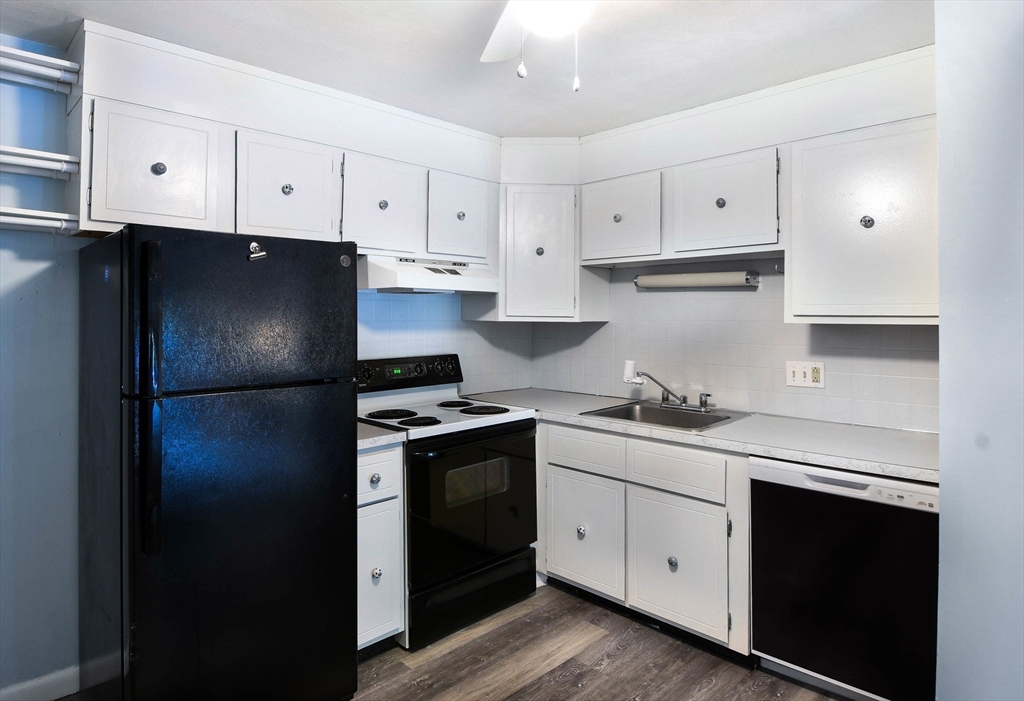 176 Maple Avenue, Unit 522 Rutland, MA 01543 - Photo 1 of 11 Gallery Image 1