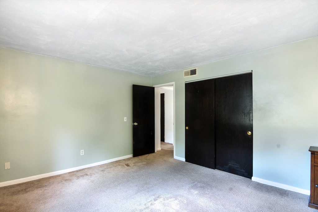 176 Maple Avenue, Unit 522 Rutland, MA 01543 - Photo 6 of 11 Gallery Image 6