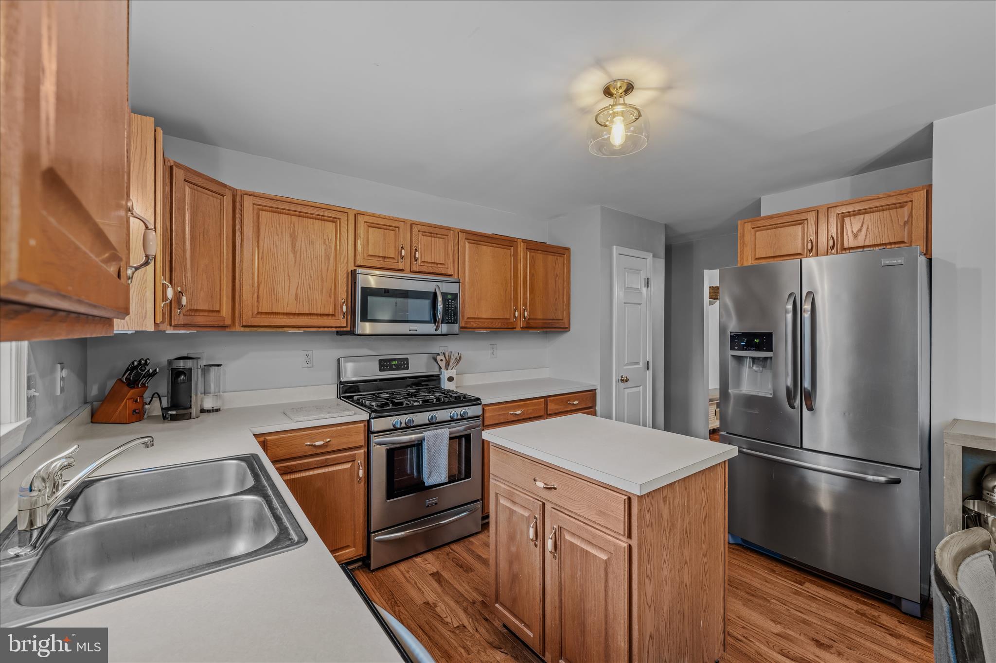 2509 Highland Ridge Road Berkeley Springs, WV 25411 - Photo 17 of 68 Kitchen