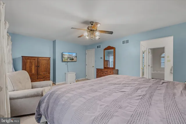 $425,000 | 2509 Highland Ridge Road, Berkeley Springs, WV 25411