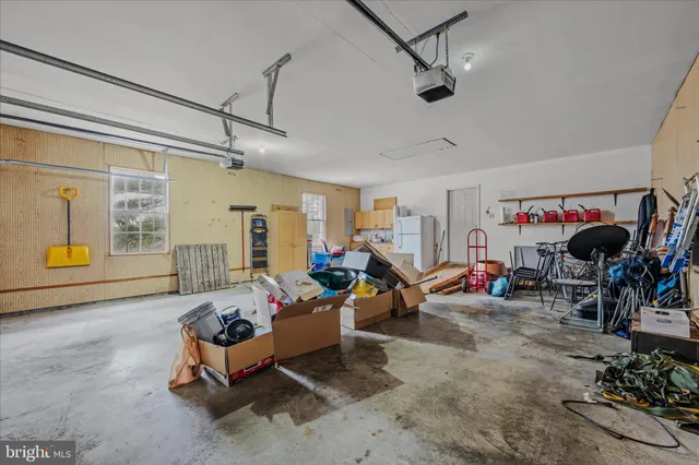 $425,000 | 2509 Highland Ridge Road, Berkeley Springs, WV 25411