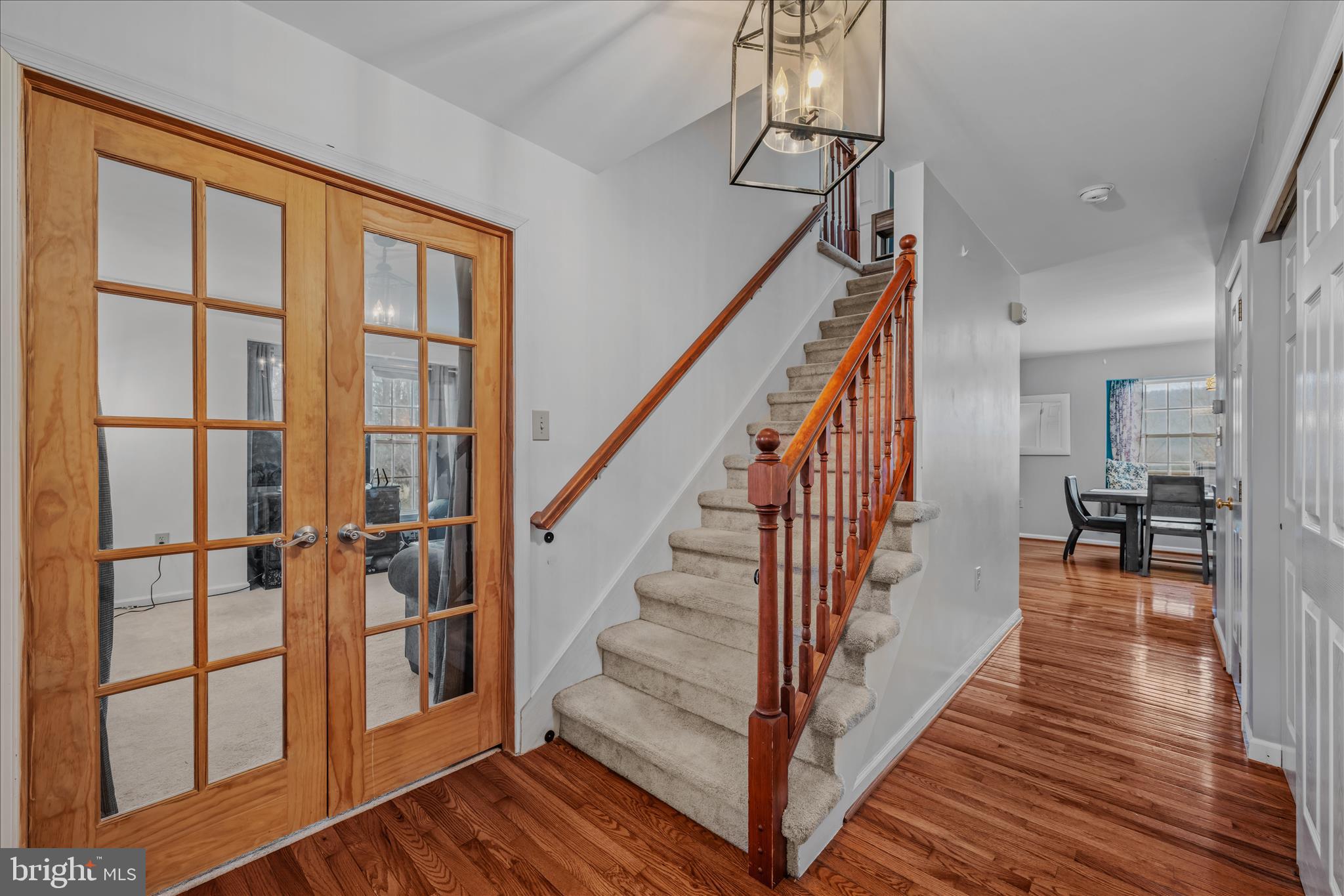 2509 Highland Ridge Road Berkeley Springs, WV 25411 - Photo 6 of 68 Foyer