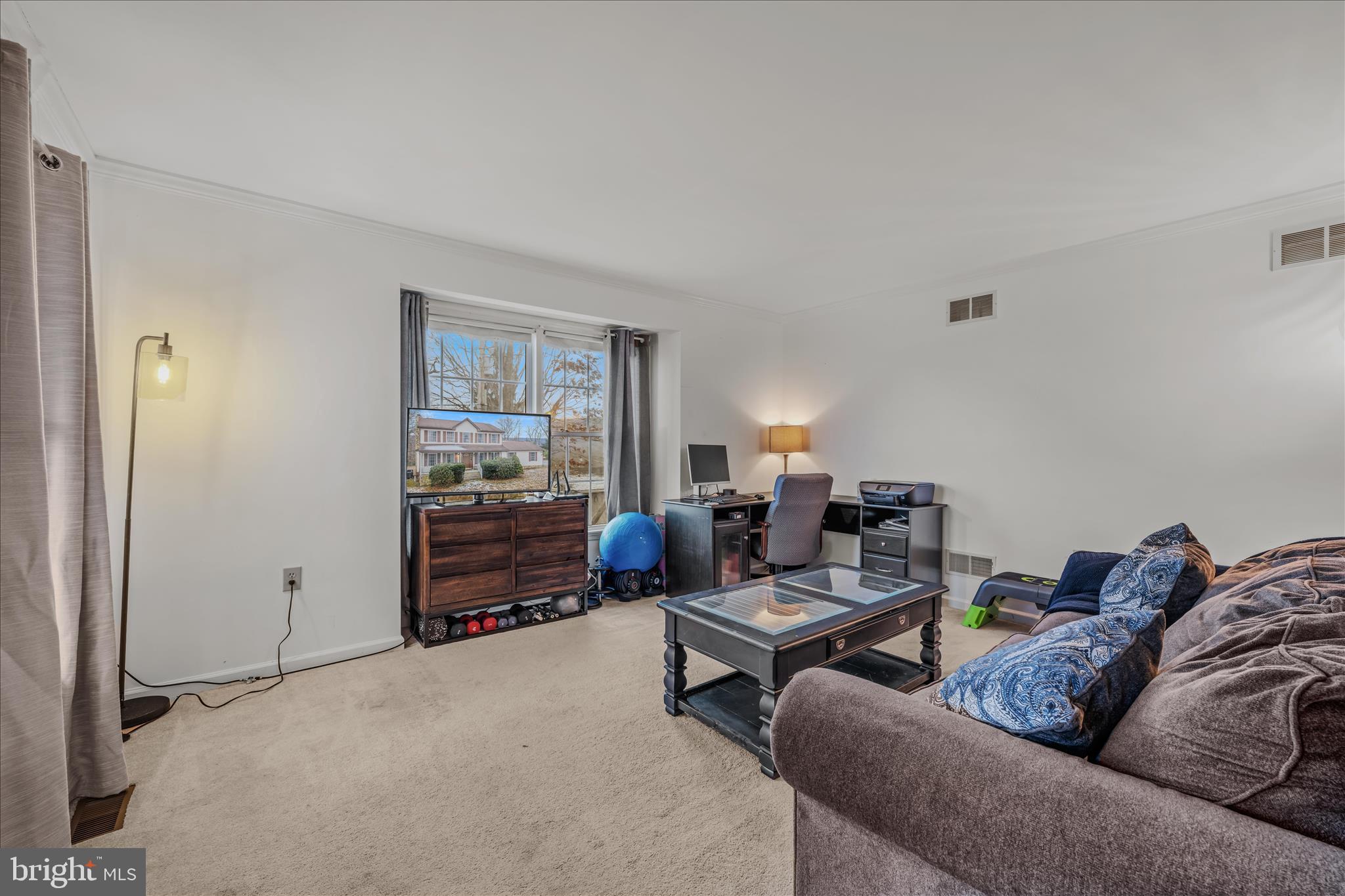 2509 Highland Ridge Road Berkeley Springs, WV 25411 - Photo 7 of 68 Office