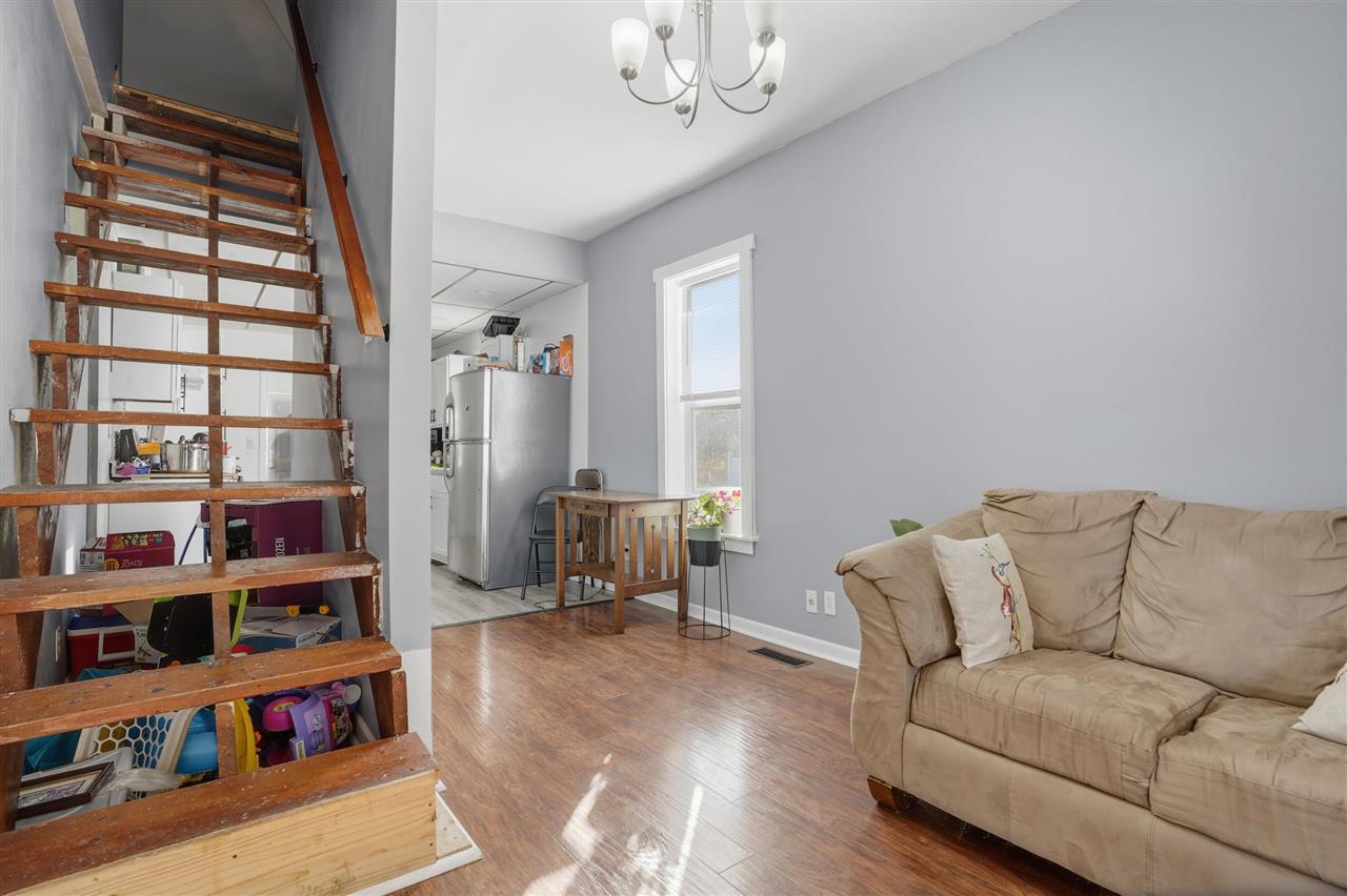 621 West 2nd Street Washington, IA 52353 - Photo 4 of 16 Gallery Image 4