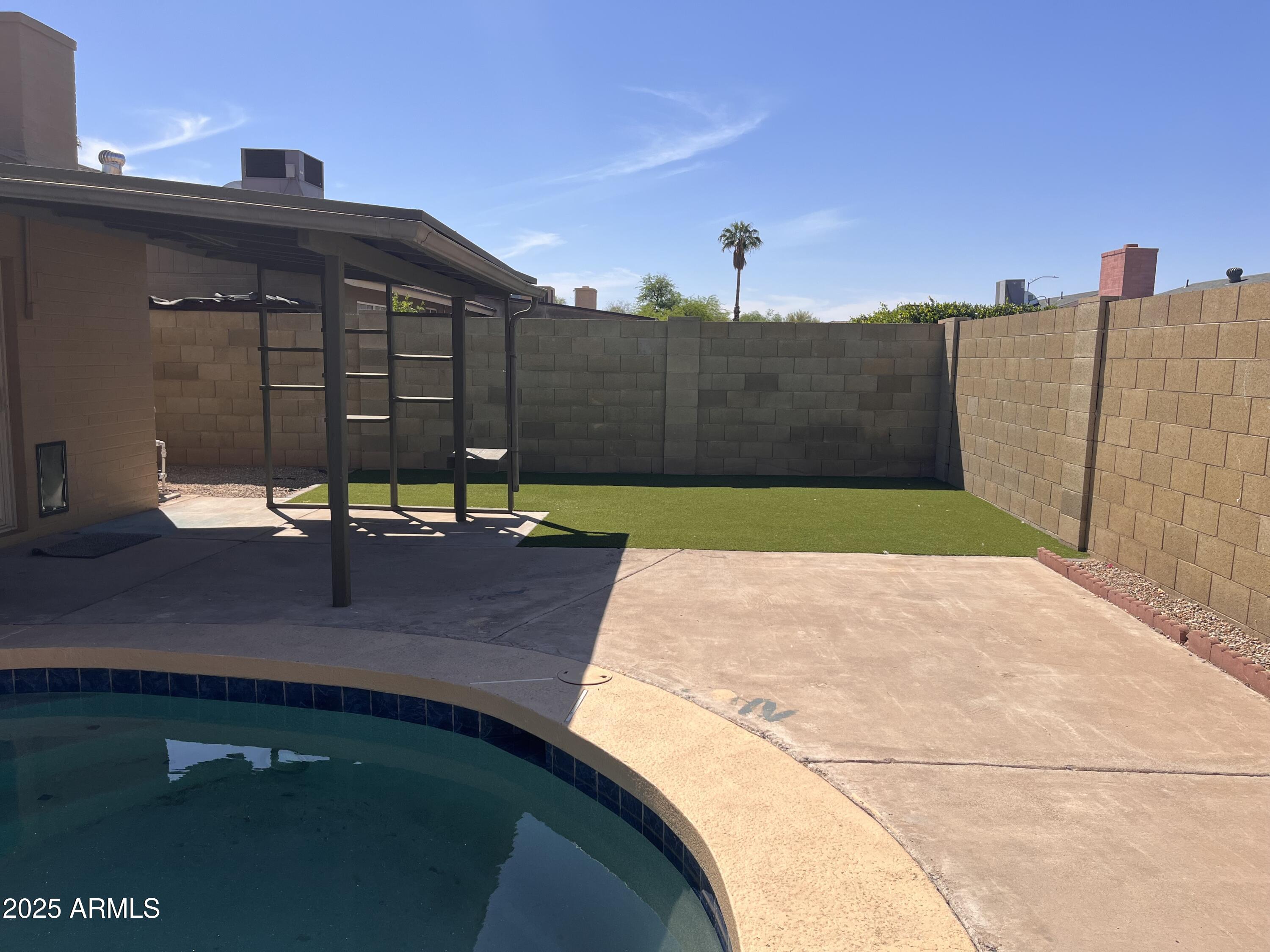2130 West Devonshire Street Mesa, AZ 85201 - Photo 23 of 24 7