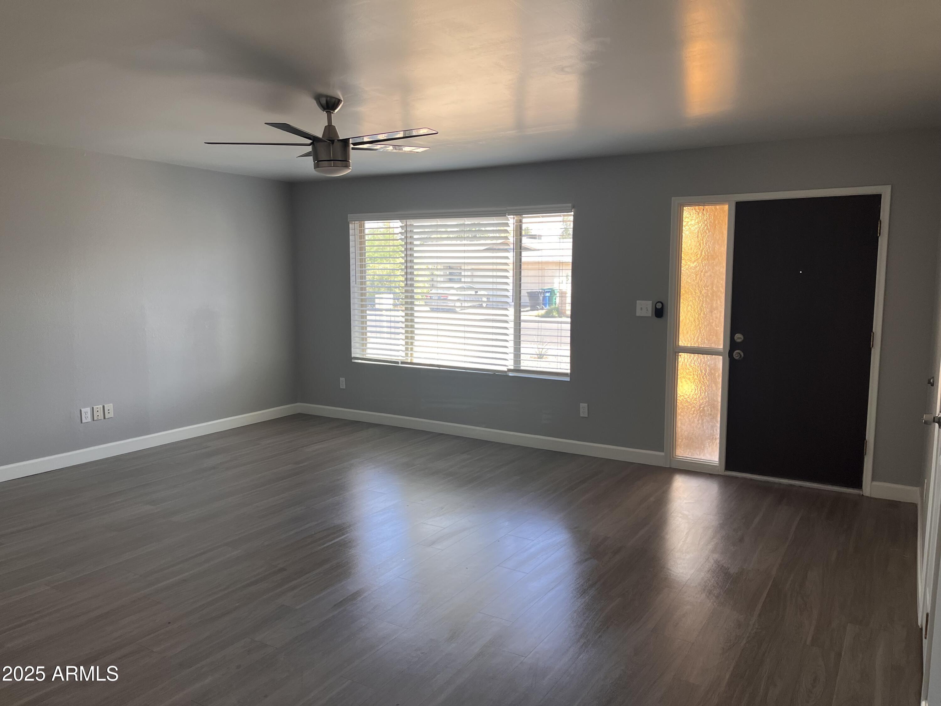 2130 West Devonshire Street Mesa, AZ 85201 - Photo 9 of 24 2i