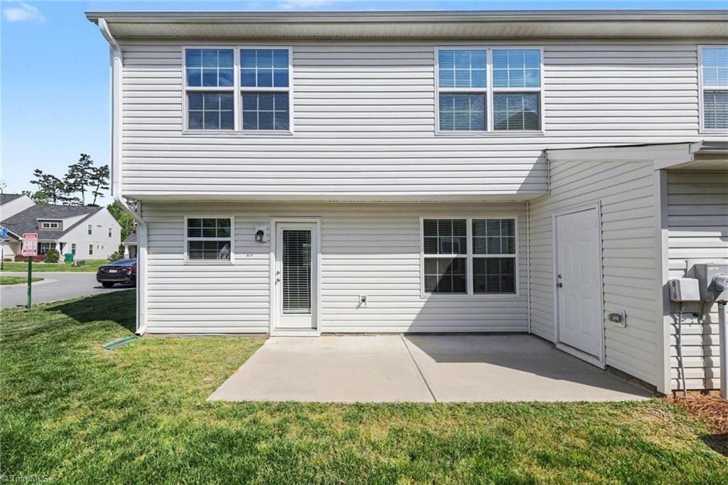 3874 Copperfield Court High Point, NC 27282 - Photo 11 of 33