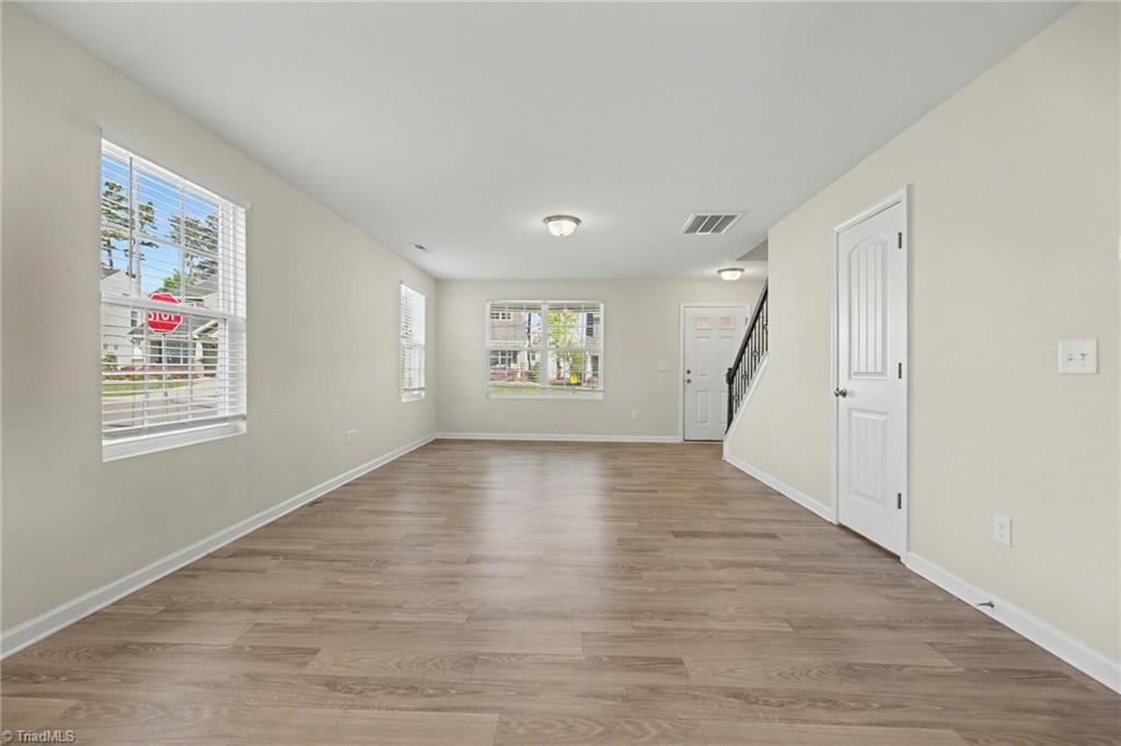 3874 Copperfield Court High Point, NC 27282 - Photo 14 of 33