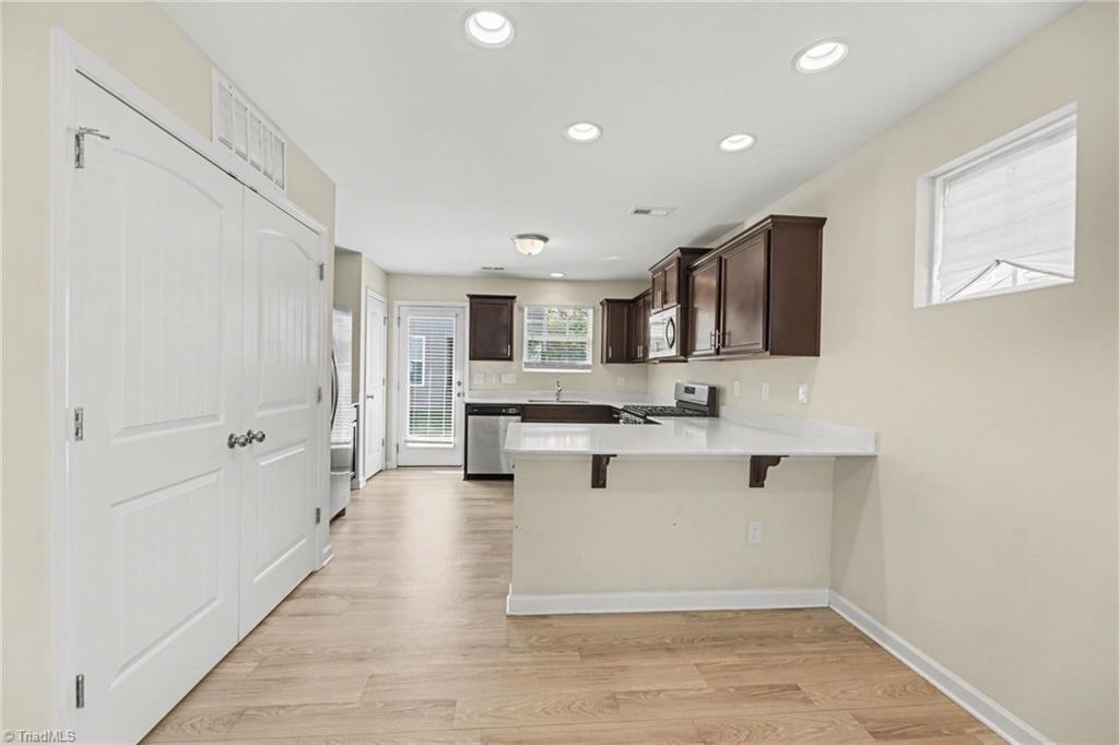 3874 Copperfield Court High Point, NC 27282 - Photo 19 of 33