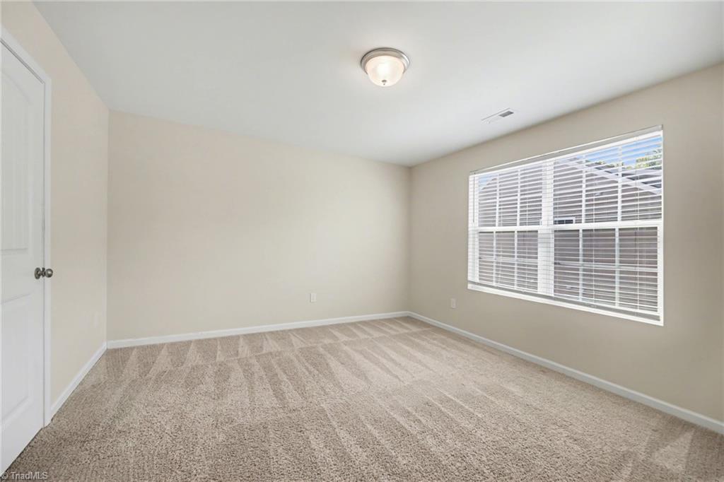 3874 Copperfield Court High Point, NC 27282 - Photo 30 of 33