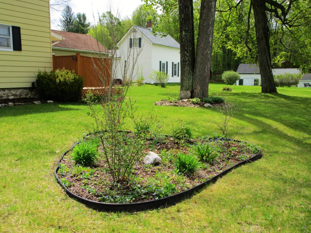 105 Fillmore Street Bennington, VT 05201 - Photo 34 of 35 Gallery Image 34