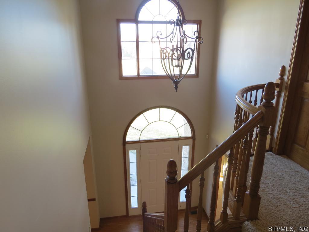 2906 Eagle Pointe Road Godfrey, IL 62035 - Photo 7 of 15 Gallery Image 7