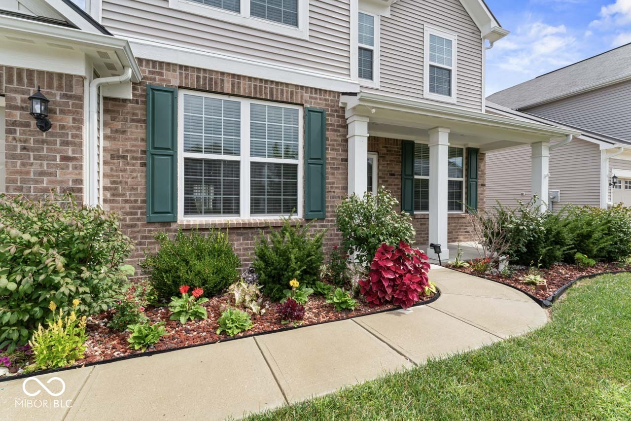 4145 Lotus Street Plainfield, IN 46168 - Photo 5 of 42