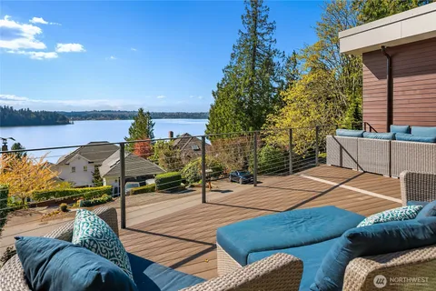 $5,198,000 | 4628 Forest Avenue Southeast, Mercer Island, WA 98040