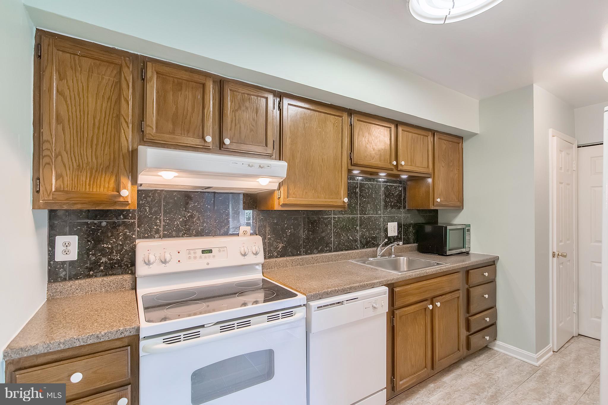 9005 North Laurel Road, Unit D Laurel, MD 20723 - Photo 7 of 18 Gallery Image 7
