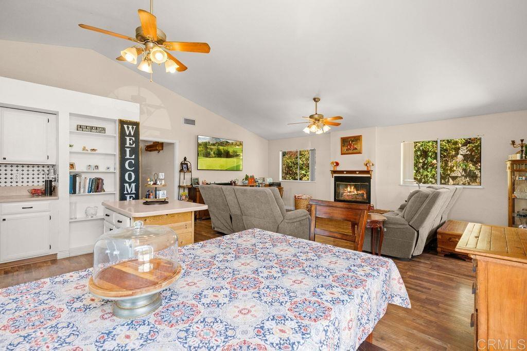 1422 East Fallbrook Street Fallbrook, CA 92028 - Photo 26 of 56 Gallery Image 26