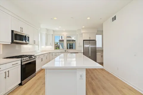 $1,070,000 | 220 Babson Court, Claremont, CA 91711