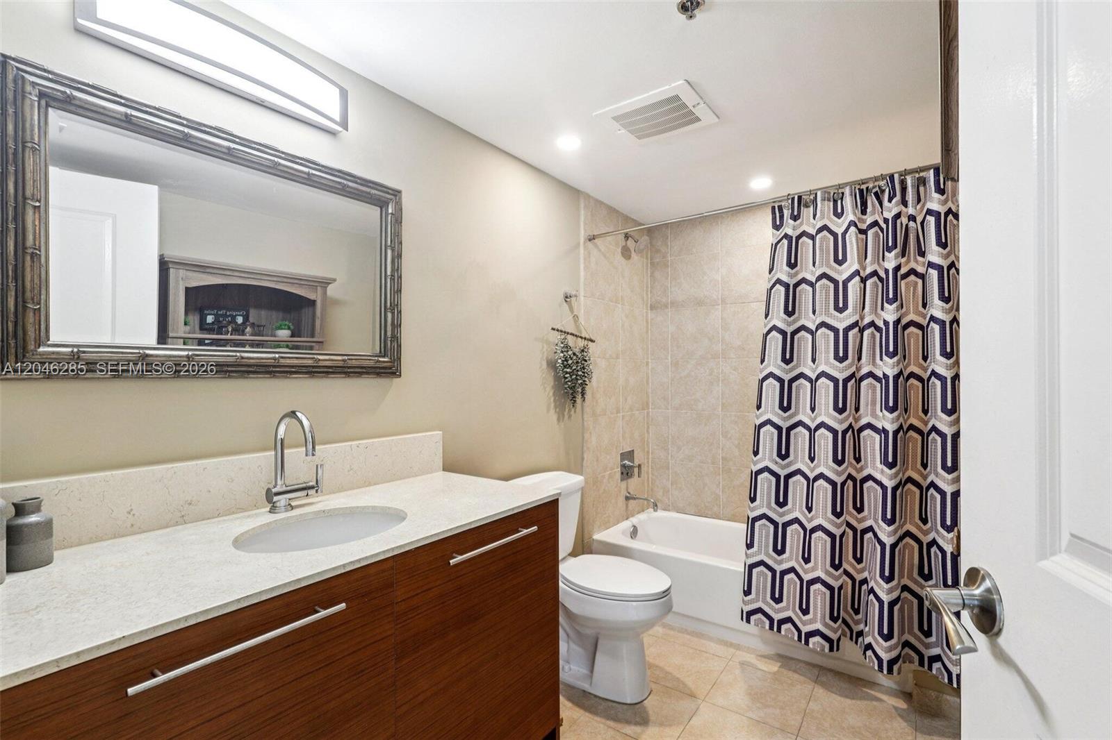 2641 North Flamingo Road, Unit 2308 Plantation, FL 33323 - Photo 27 of 39