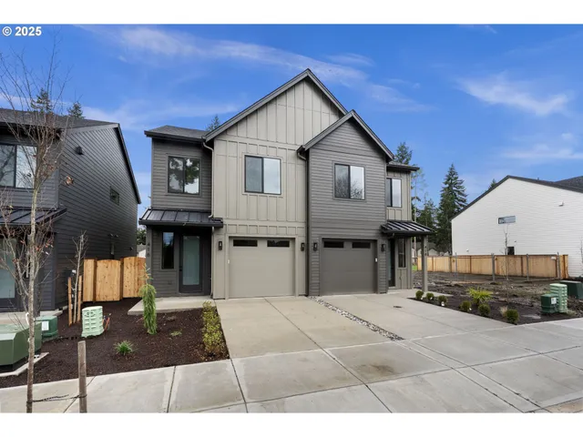 $464,900 | 418 Northeast 117th Avenue, Vancouver, WA 98684