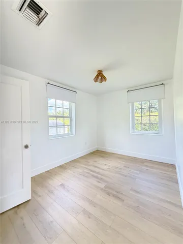 $3,500 | 1075 Northeast 120th Street, Biscayne Park, FL 33161