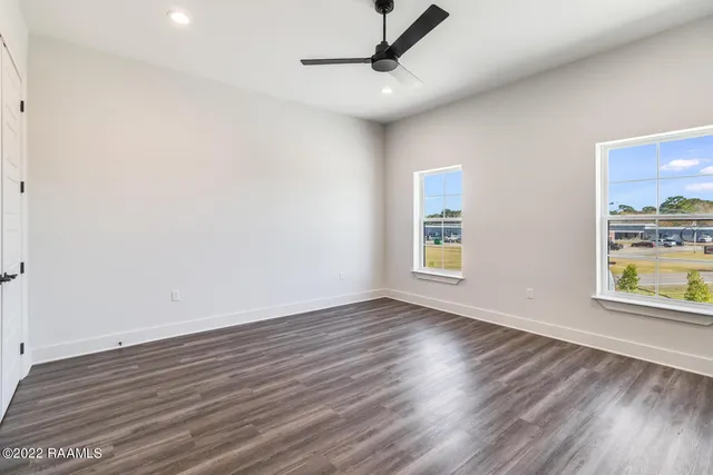 $1,895 | 711 East Main Street, Unit 500, Broussard, LA 70518