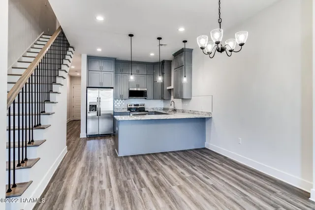 $1,895 | 711 East Main Street, Unit 500, Broussard, LA 70518