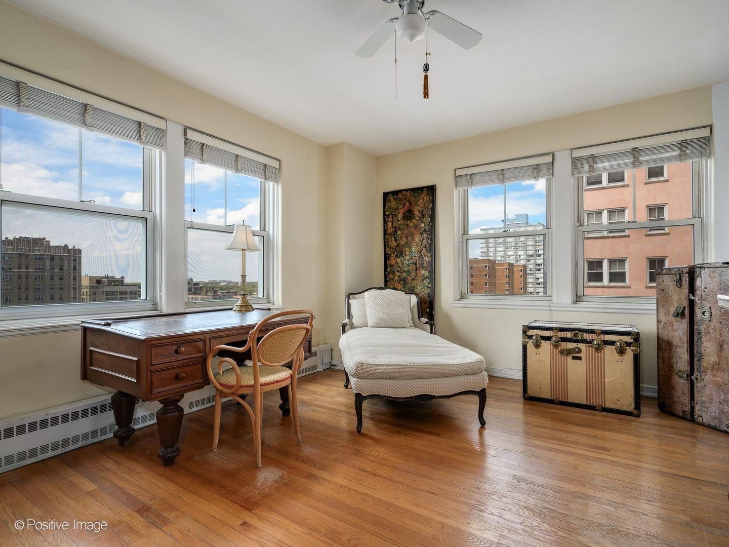 5555 North Sheridan Road, Unit 807 Chicago, IL 60640 - Photo 17 of 34