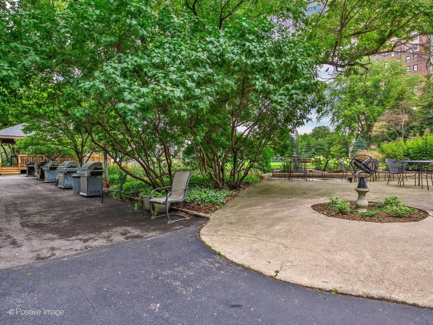 5555 North Sheridan Road, Unit 807 Chicago, IL 60640 - Photo 30 of 34