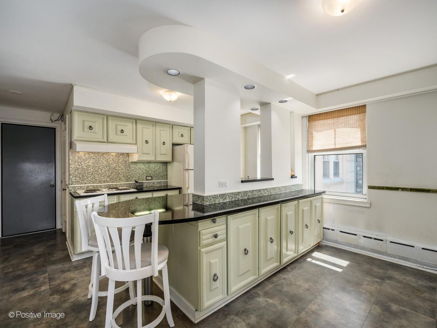 5555 North Sheridan Road, Unit 807 Chicago, IL 60640 - Photo 10 of 34
