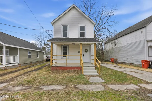 $159,000 | 200 Queen Street, Elizabeth City, NC 27909