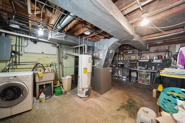 $199,999 | 14214 South Parnell Avenue, Riverdale, IL 60827