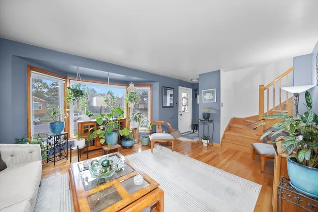 $199,999 | 14214 South Parnell Avenue, Riverdale, IL 60827